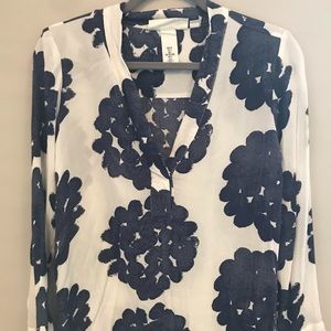 Popover floral blouse